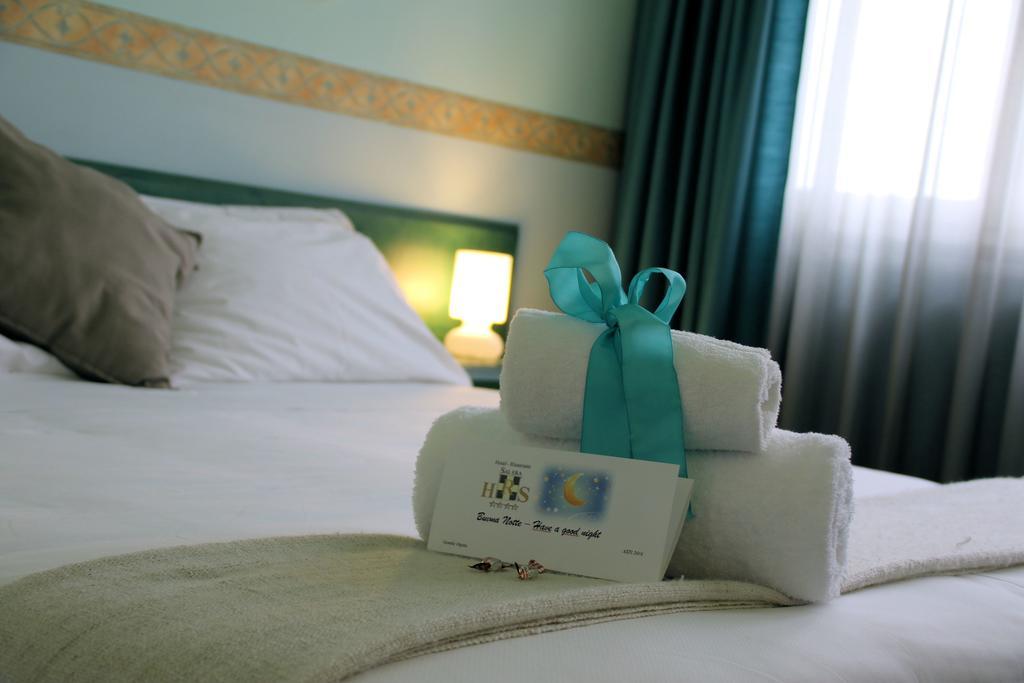 Hotel Salera Асти Экстерьер фото